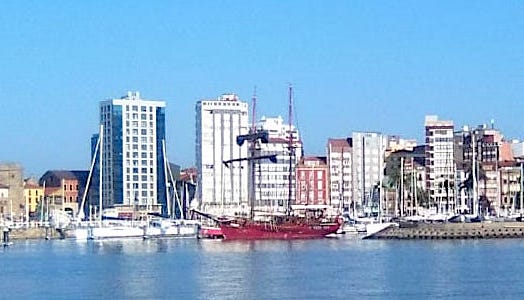 Atyla Gijon Asturiasko Portua Bela Portua Portua Puerto Deportivo Bisitatu Ate Irekiak